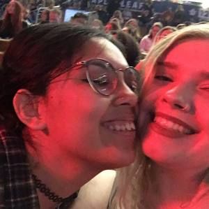 Meet your Posher, Summer